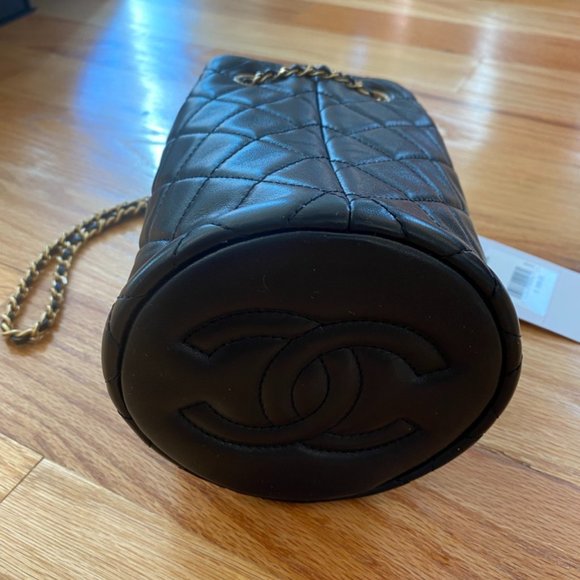 Mini Chanel 22S Bucket Bag Pearl Crush - Picture 6 of 16